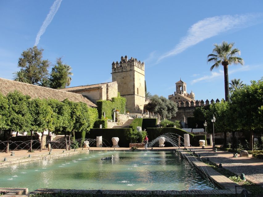 Cordoba: Alcazar Guided Tour and Skip-the-Line Ticket - Alcázar of Cordoba in one hour: the format that actually works