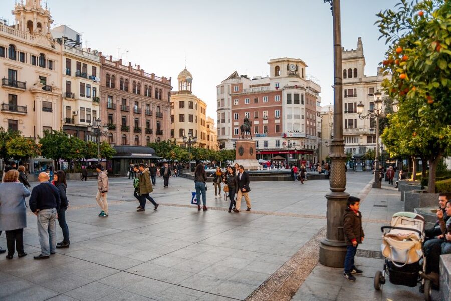 Córdoba: City Sightseeing Hop-On Hop-Off Bus Tour - Key reasons this bus tour is worth your attention