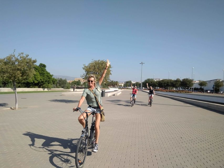 Córdoba Daily Highlights Bike Tour - Key tour takeaways at a glance