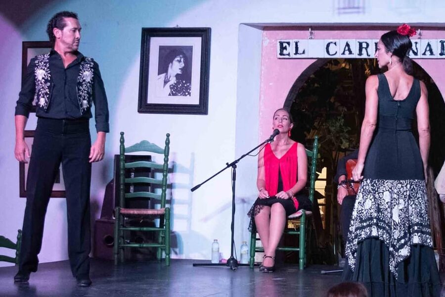 Córdoba: Flamenco Show Ticket with Drinks - Seating, comfort, and photo rules: the real-world stuff that affects your night