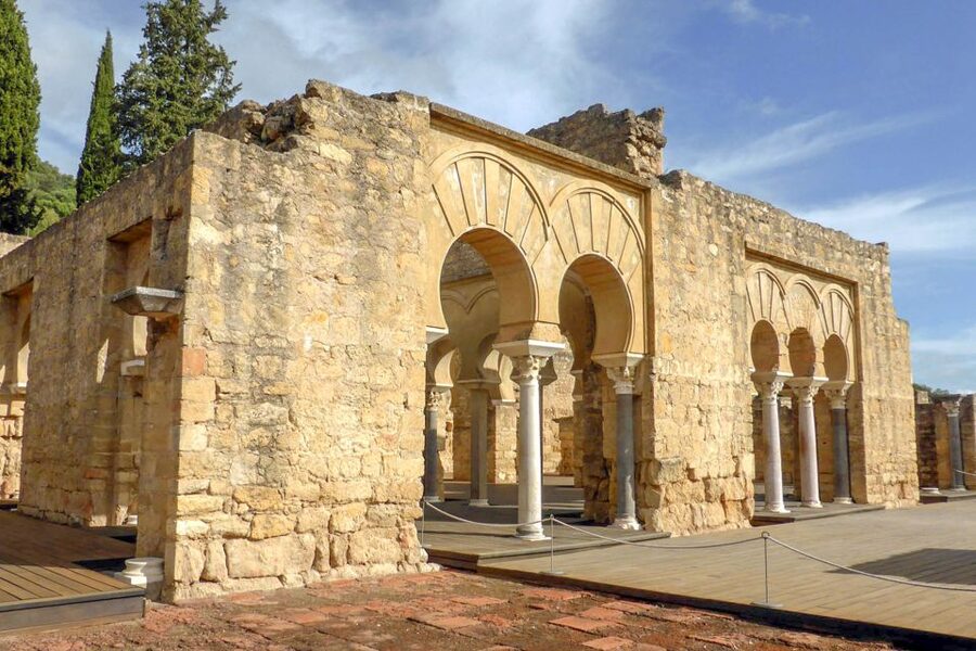 Córdoba: Guided Tour of Azahara Medina - Price and value: what $23 gets you in Córdoba