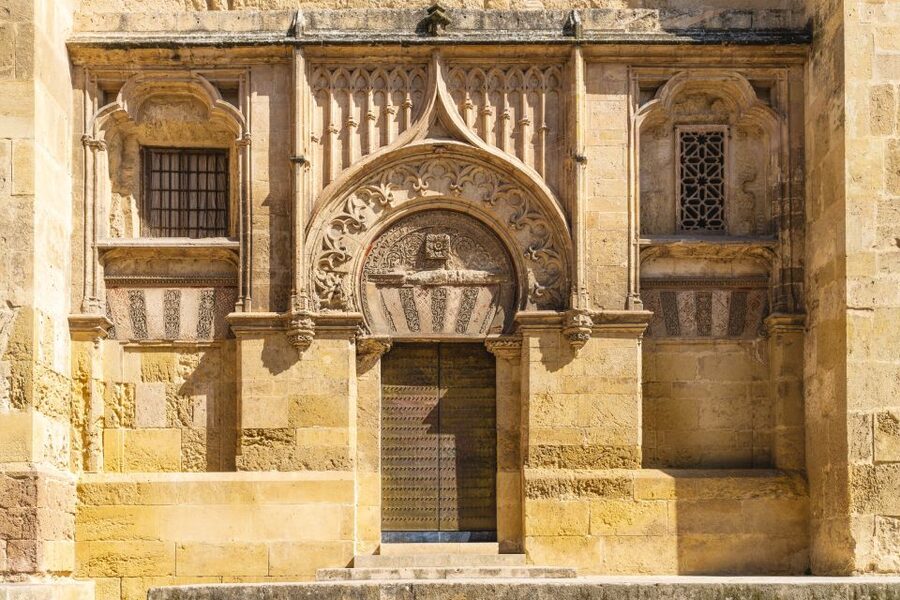 Cordoba: Mosque-Cathedral E-Ticket with Audio Guide - What You’ll Notice Inside: Architecture, Key Named Stops, and How the Audio Helps