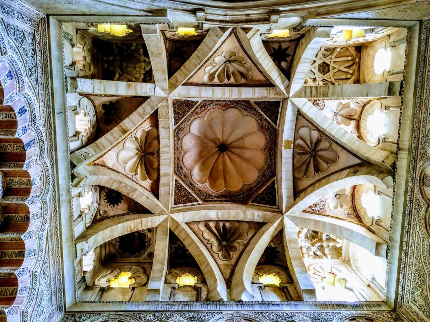 Córdoba: Mosque-Cathedral Guided Tour - Price and value: what $30 gets you in practical terms