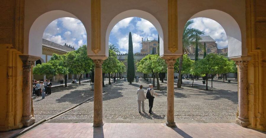 Cordoba Mosque & Jewish Quarter Tour with Tickets - Mosque-Cathedral Interior: Columns, Double Arches, Mihrab