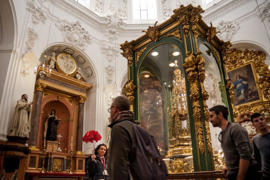 Córdoba: Skip-the-Line Great Mosque-Cathedral History Tour - How skip-the-line entry affects your day in Córdoba