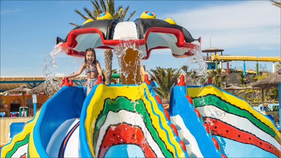Corralejo: Acua Water Park Entry Ticket - Food, lockers, and the add-on costs that change the total bill