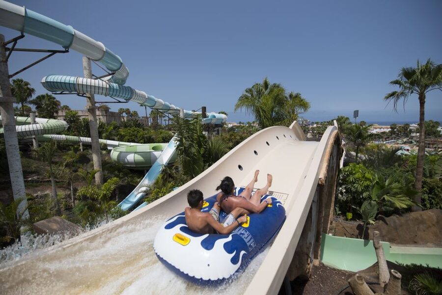 Costa Adeje: Aqualand Water Park Ticket with Dolphin Show - When to Go: Opening Hours, Last Entry, and Water Temperature Reality