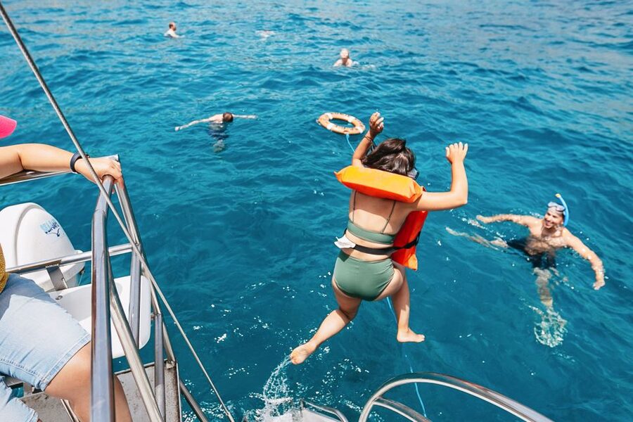 Costa Adeje: Whale Watching Catamaran Tour with Drinks - Free drinks on board, plus the little comfort details that matter
