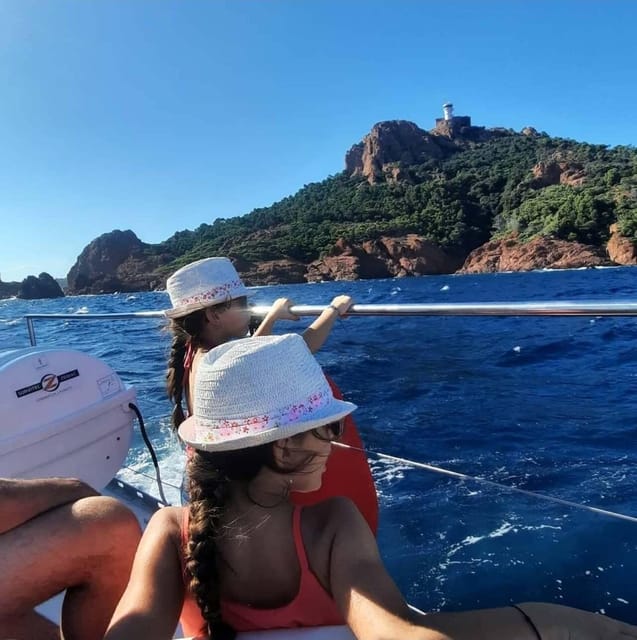 Denia: Cova Tallada Catamaran Tour and Swimming Stop - Key things to know