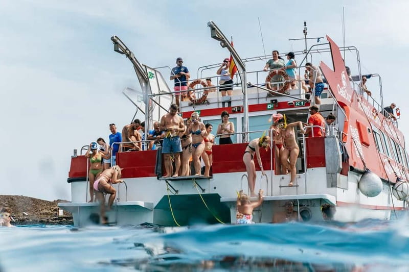 Desde Corralejo: Lobos Island Ferry with Optional Transfer - Corralejo To Lobos Island: The 20-Minute Ferry That Sets the Tone