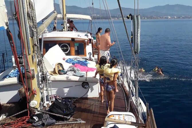 Dolphin Watching Adventure in Estepona Bay - Drinks, Comfort, and the Onboard Vibe