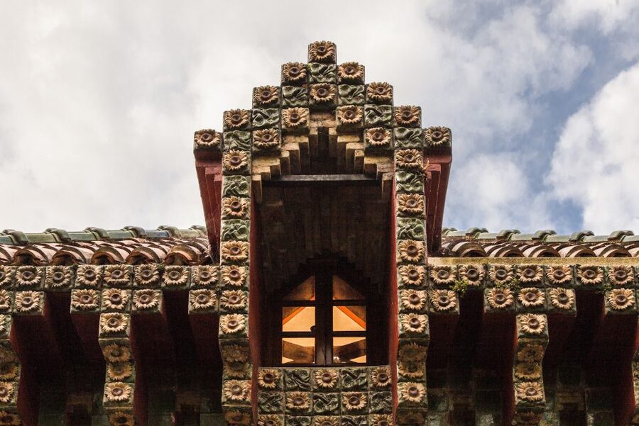 El Capricho Entrance Ticket - Value for money: is the $8 price a good deal?