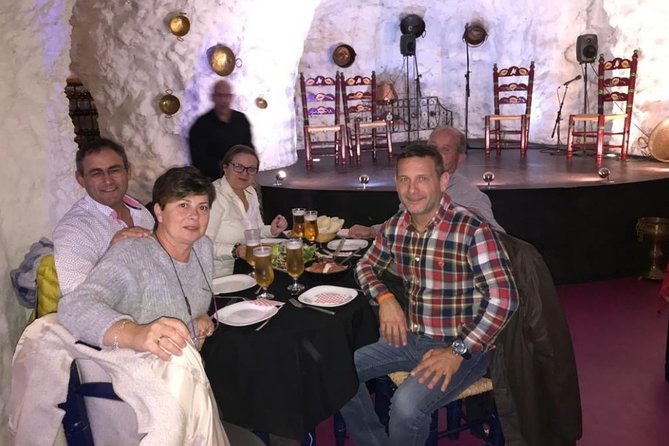Flamenco Show in a Cave Restaurant in Granada - What you will see on the tablao: palos and why this feels like Granada