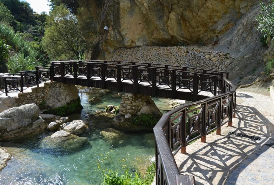 From Alicante/Benidorm: Guadalest & Algar Waterfalls Tour - Getting the Most Value for $53, Without Hidden Headaches