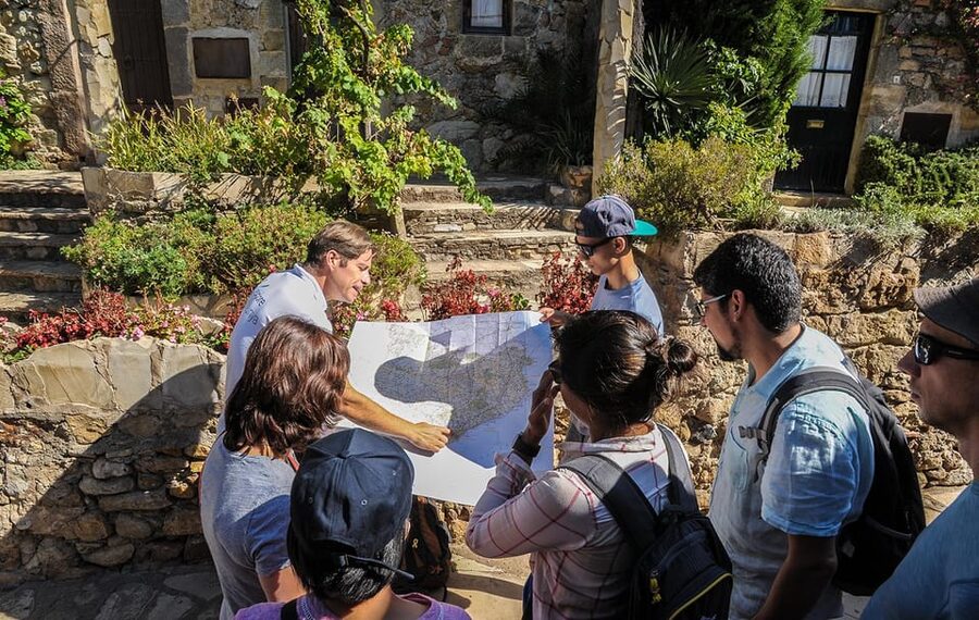 From Barcelona: Girona and Costa Brava Day Tour - Guides and pacing: where this trip shines