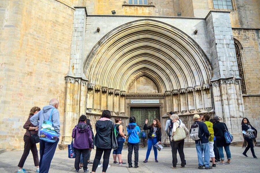From Barcelona: Girona Full day tour - Pace, Walking Notes, and Who This Tour Fits Best
