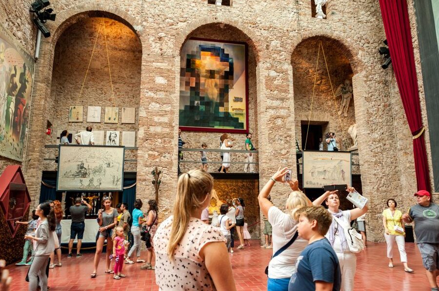 From Barcelona: Girona Guided Tour & Dalí Museum in Figueres - Barcelona to Girona, the road trip that sets your pace
