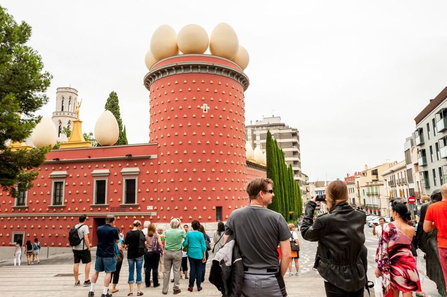 From Barcelona: Girona Guided Tour & Dalí Museum in Figueres - Dalí Jewels: the small add-on that helps you see Dalí’s world