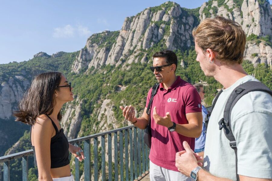 From Barcelona: Half-Day Montserrat Small Group Guided Tour - Practical Tips Before You Go: Make the Most of Your 5.5 Hours