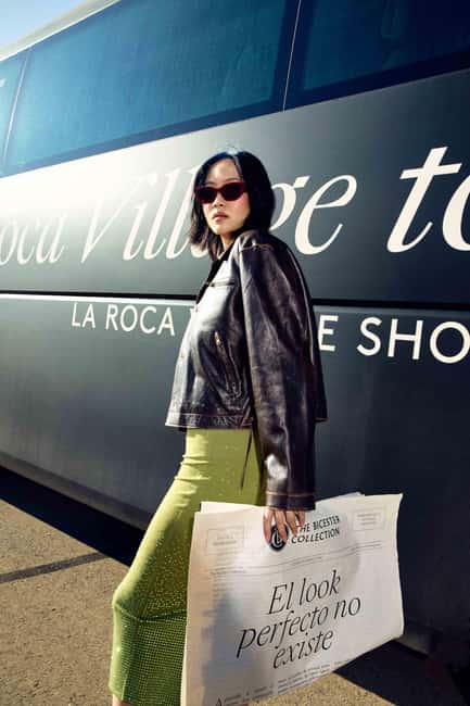 From Barcelona: La Roca Village Shopping Express® Day Trip - VIP Pass and the 10% Saving: How to Get the Most From It