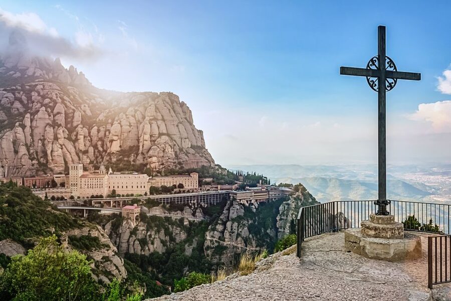 From Barcelona: Montserrat Day Trip with Optional Tickets - The rack railway climb: short ride, big payoff