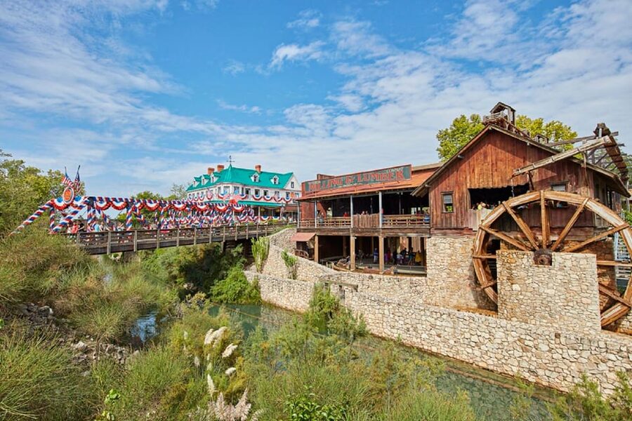 From Barcelona: PortAventura Theme Park Ticket & Transfer - The coaster and simulator lineup you should prioritize