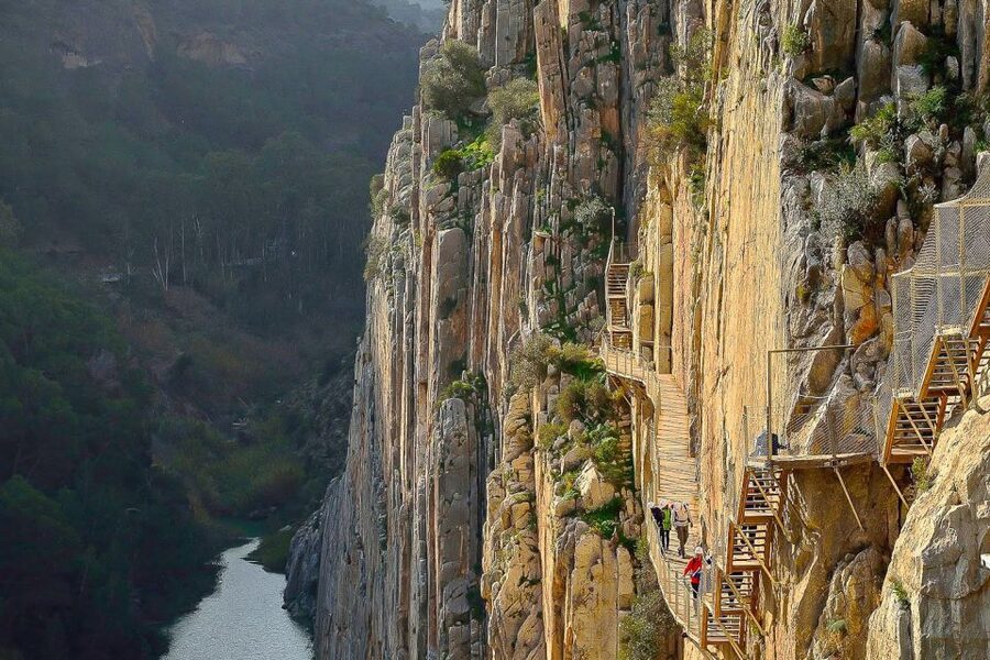 From Costa del Sol: Caminito del Rey Day Trip - Your Guide’s Role: More Than Pointing You Toward Views