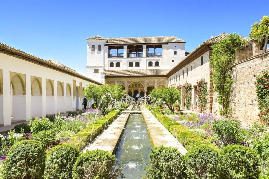 From Costa del Sol: Granada, Alhambra + Nasrid Palaces Tour - Transportation and timing: why the day feels “stress free” but still demanding