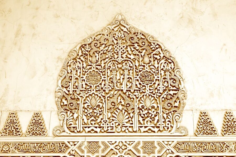 From Costa del Sol: Granada, Alhambra + Nasrid Palaces Tour - Who this tour suits best (and who should think twice)