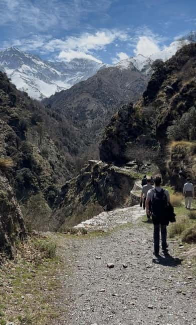 From Granada: High Sierra Nevada hiking experience - Hiking on rocky ground: distance, steep bits, and real pacing