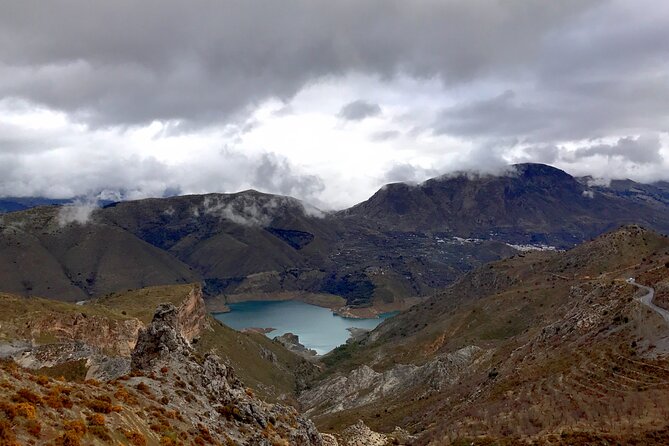 From Granada: Sierra Nevada Safari tour up to 2500 meters high - Short walks and viewpoint stops, with altitude rules