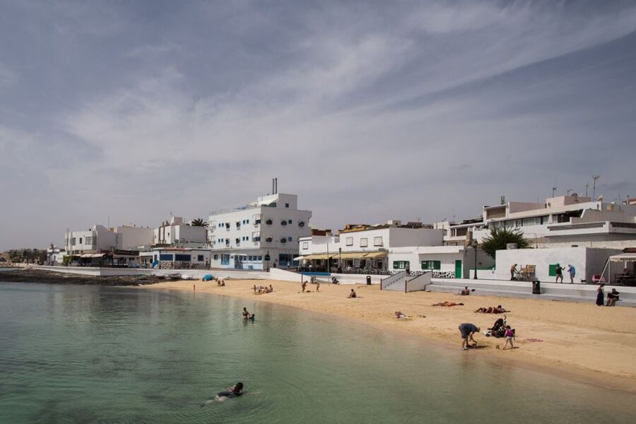 From Lanzarote: Day Trip to Fuerteventura and Corralejo - What to bring for comfort (and fewer regrets)
