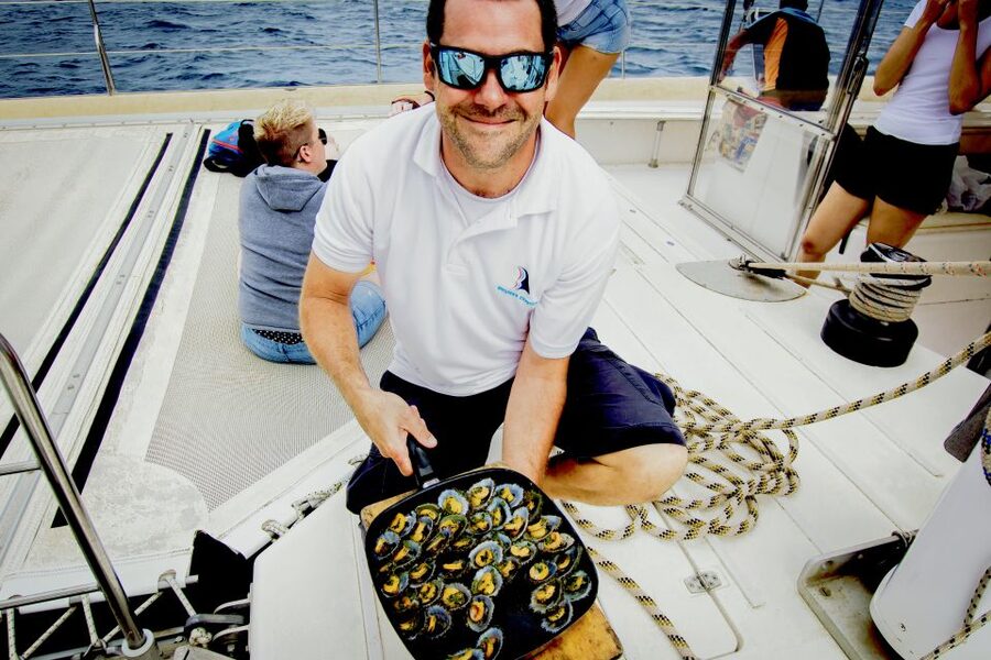 From Lanzarote: Sailing Day Trip Around La Graciosa - Small Rules and Comfort Notes You Should Know Up Front