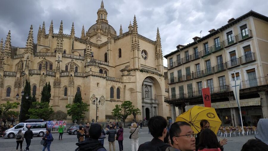 From Madrid: Ávila and Segovia Guided Day Trip - Practical tips that make a real difference