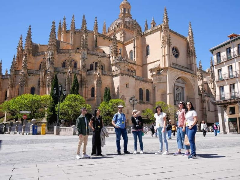 From Madrid: Avila & Segovia Day Tour with Monument Tickets - Choosing Segovia on your own vs with Alcázar and Walls