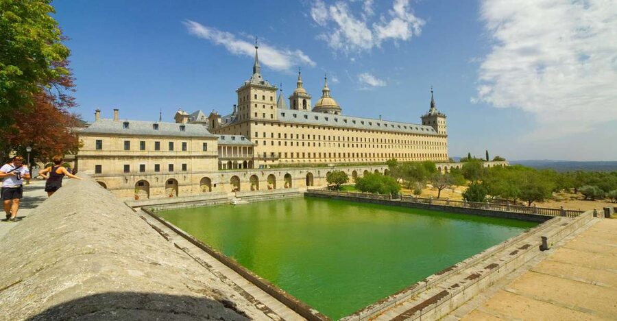 From Madrid: El Escorial and Valley's Basilica Half Day Tour - El Escorial and the Valley of the Fallen, in one half-day