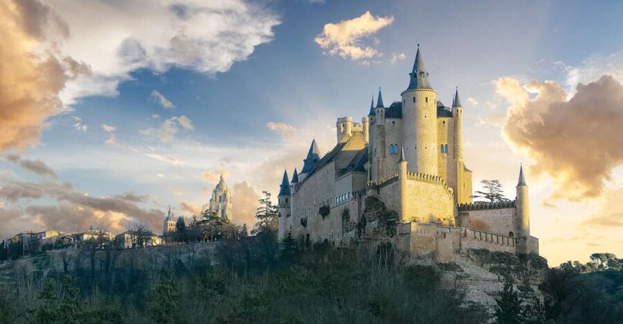 From Madrid: Segovia & Avila Day Trip with Optional Tickets - Key things to know before you go