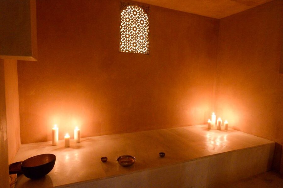 From Malaga: Hammam Bath, Kessa and Relaxing Massage Tour - Bath circuit: cold, warm, hot, and steam for real contrast