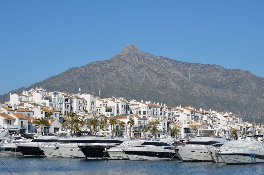 From Malaga or Costa del Sol: Mijas, Marbella & Puerto Banus - The Big Picture: Why Mijas, Marbella, and Puerto Banús Work So Well Together