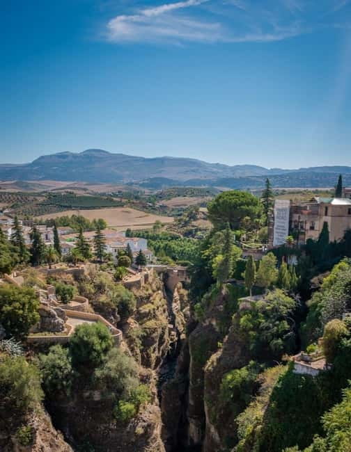 From Malaga: Ronda & Setenil de las Bodegas Day Trip - Comfort and logistics: the 10-hour rhythm from start to finish