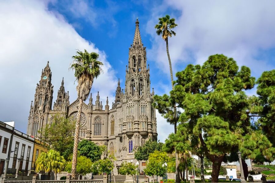 From Mogán/Maspalomas/Arguineguín: Gran Canaria Day Tour - A one-bus sampler of Gran Canaria’s big contrasts