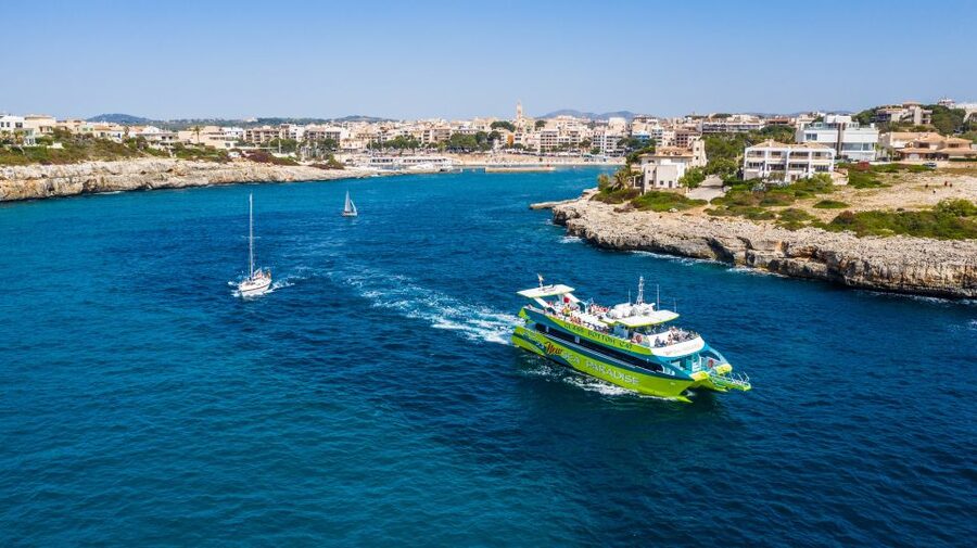 From Porto Cristo: East Coast Glass-Bottom Boat Trip - Glass-Bottom Boat Reality Check, What You’ll Actually See