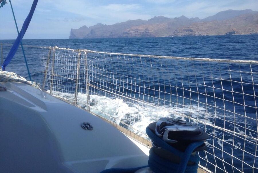 From Puerto de Mogán: Sailboat Trip with Food and Drinks - Practical tips that make the day smoother