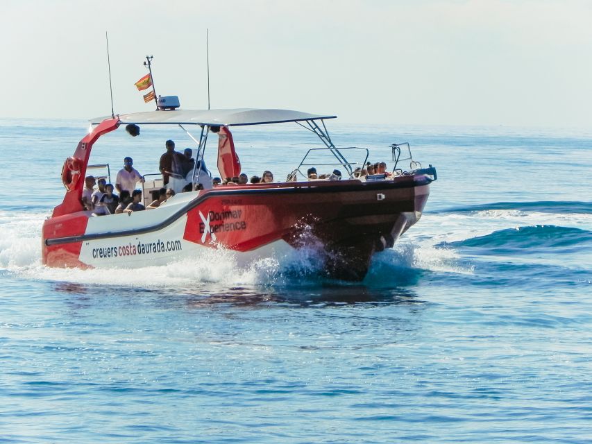 From Salou/Cambrils: Speedboat Tour - The return sprint: spins, twists, and music on the way back