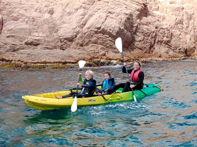 From Sant Feliu de Guíxols: Kayak and Snorkel in Costa Brava - The first scenic paddle: cliffs, coves, and learning the route