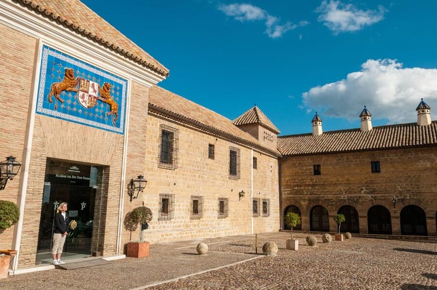 From Seville: Cordoba, the Mosque and Carmona Day Trip - Lunch and free time in Córdoba: how to use 1.5 hours