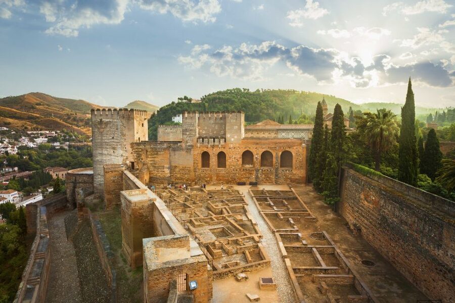 From Seville: Granada & Alhambra Tour with Optional Ticket - Two Ways to See Granada: Alhambra Tickets vs Albaicín Focus