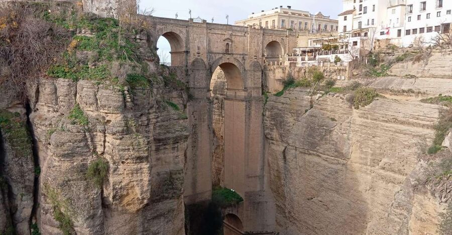 From Seville: Ronda+Setenil de las Bodegas Day Trip - Why Ronda and Setenil fit together so well