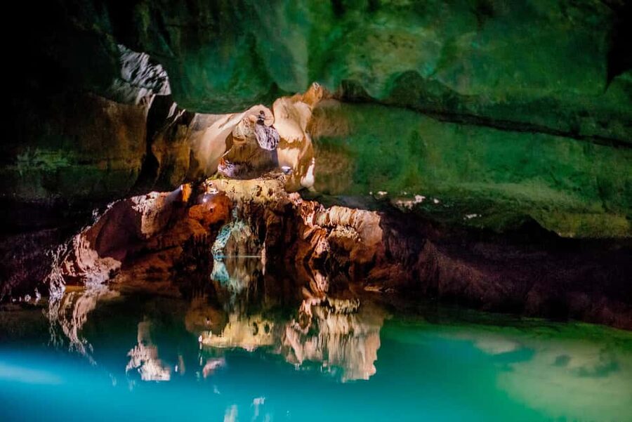 From Valencia: Cueva de Sant Josep Boat Tour with Guide - Arriving at Vall d’Uixó: the cave day starts with rules