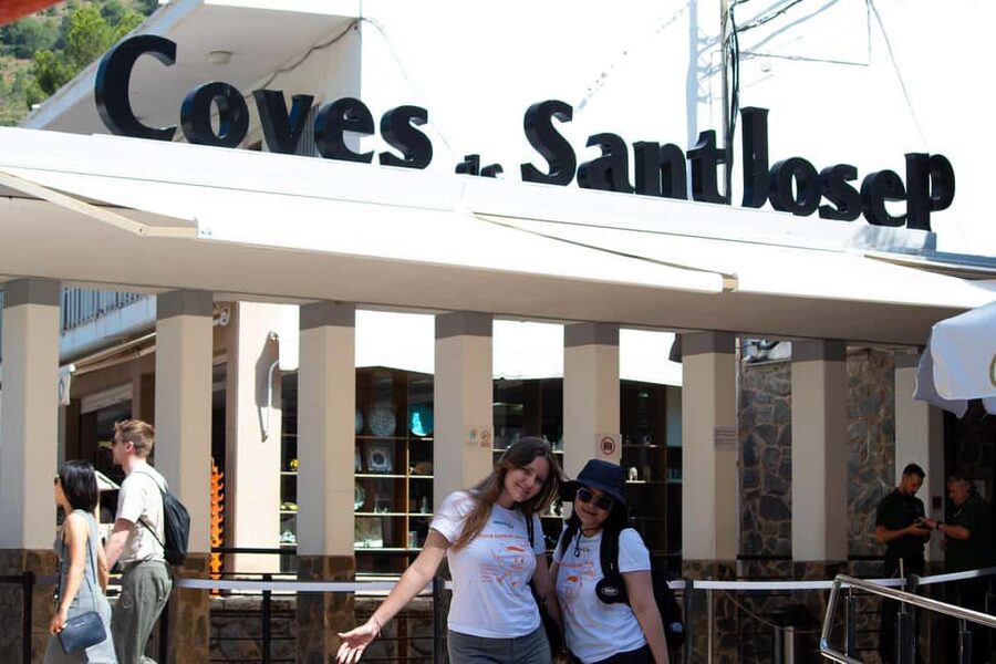 From Valencia: Cueva de Sant Josep Boat Tour with Guide - What to expect with groups, timing, and guidance style